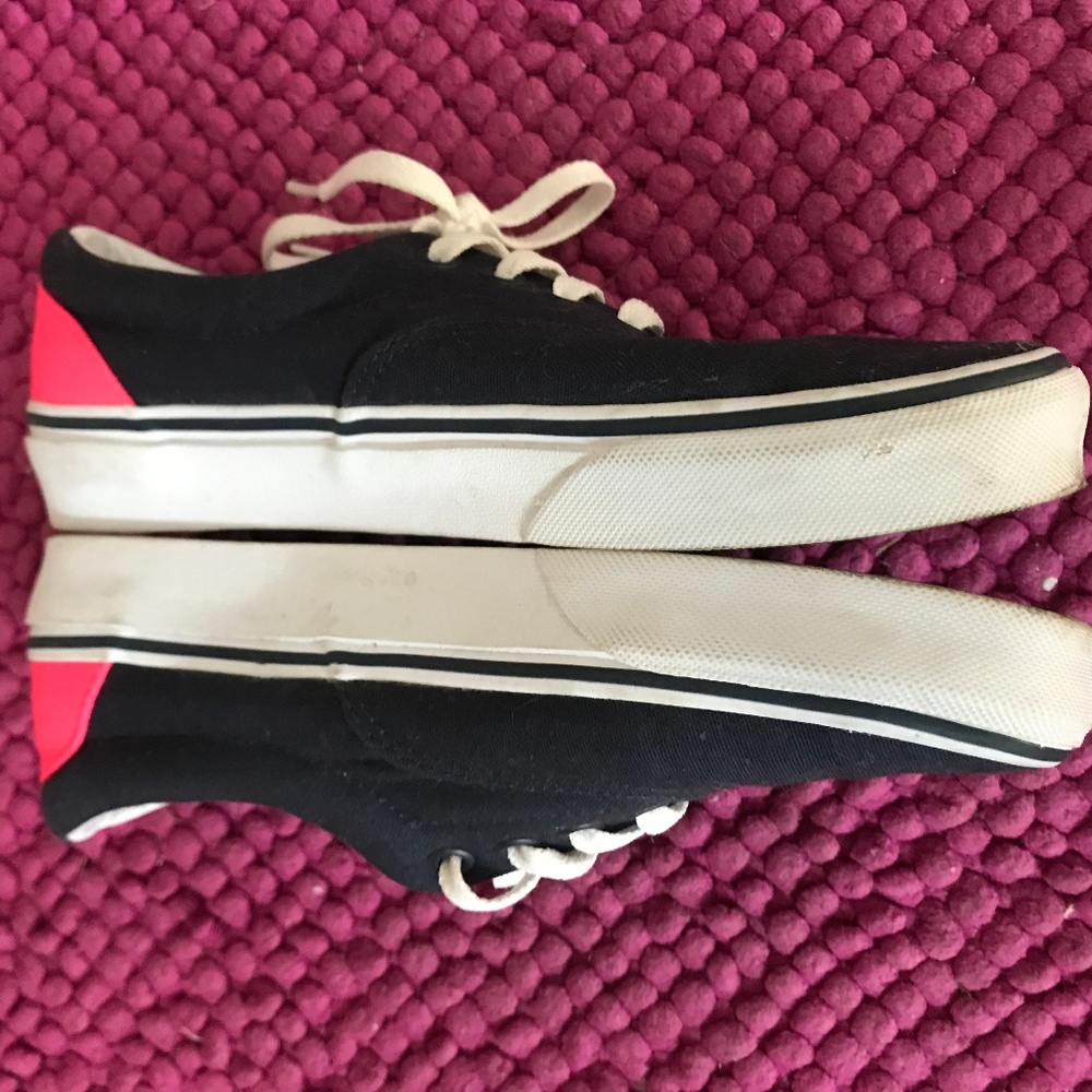 Navy/Pink Lace Up Era Vans